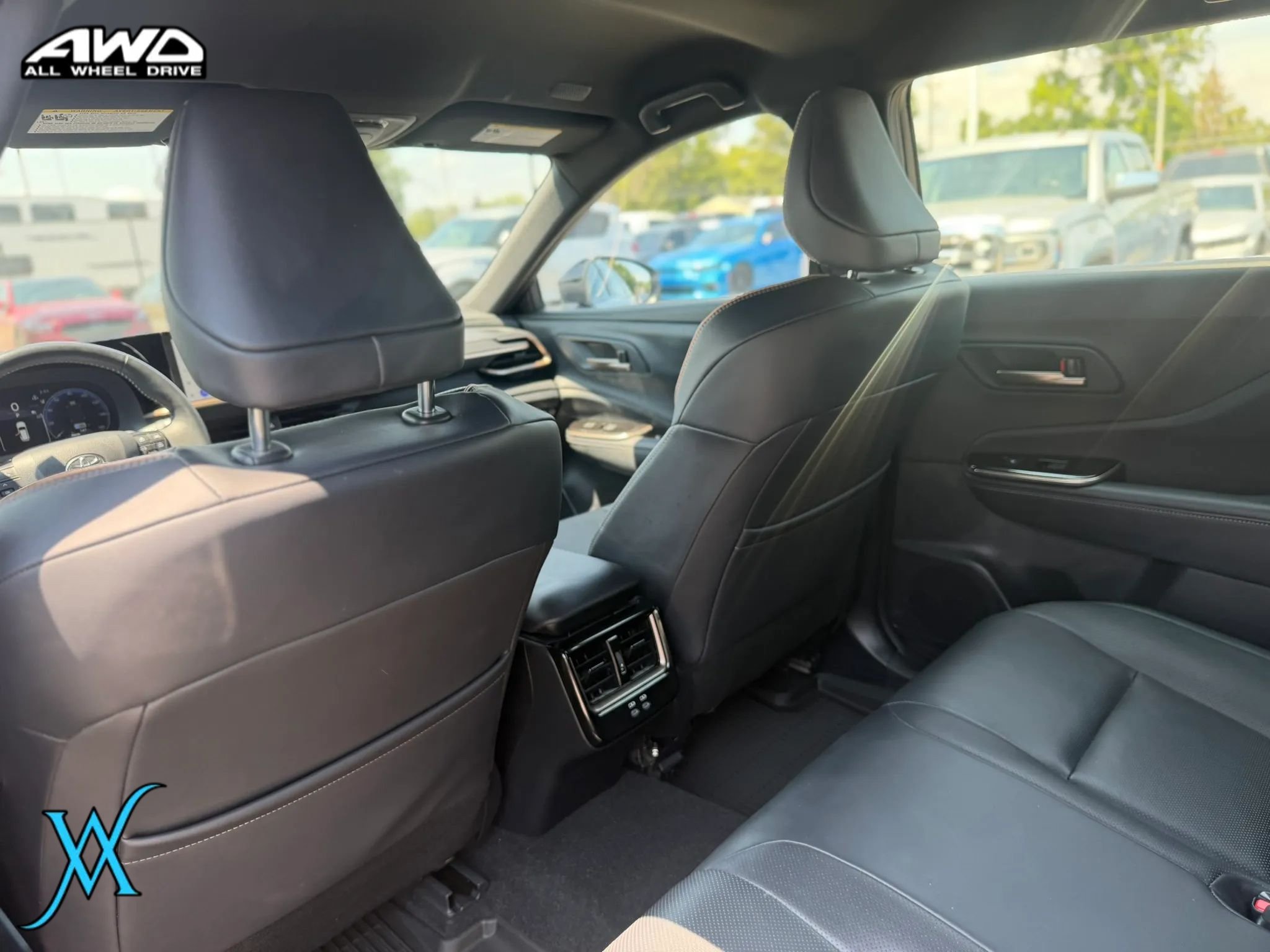 Used 2025 Toyota Crown Signia AWD/4WD image 16