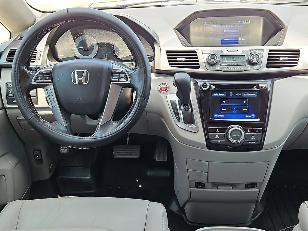 Used 2015 Honda Odyssey EX-L image 18