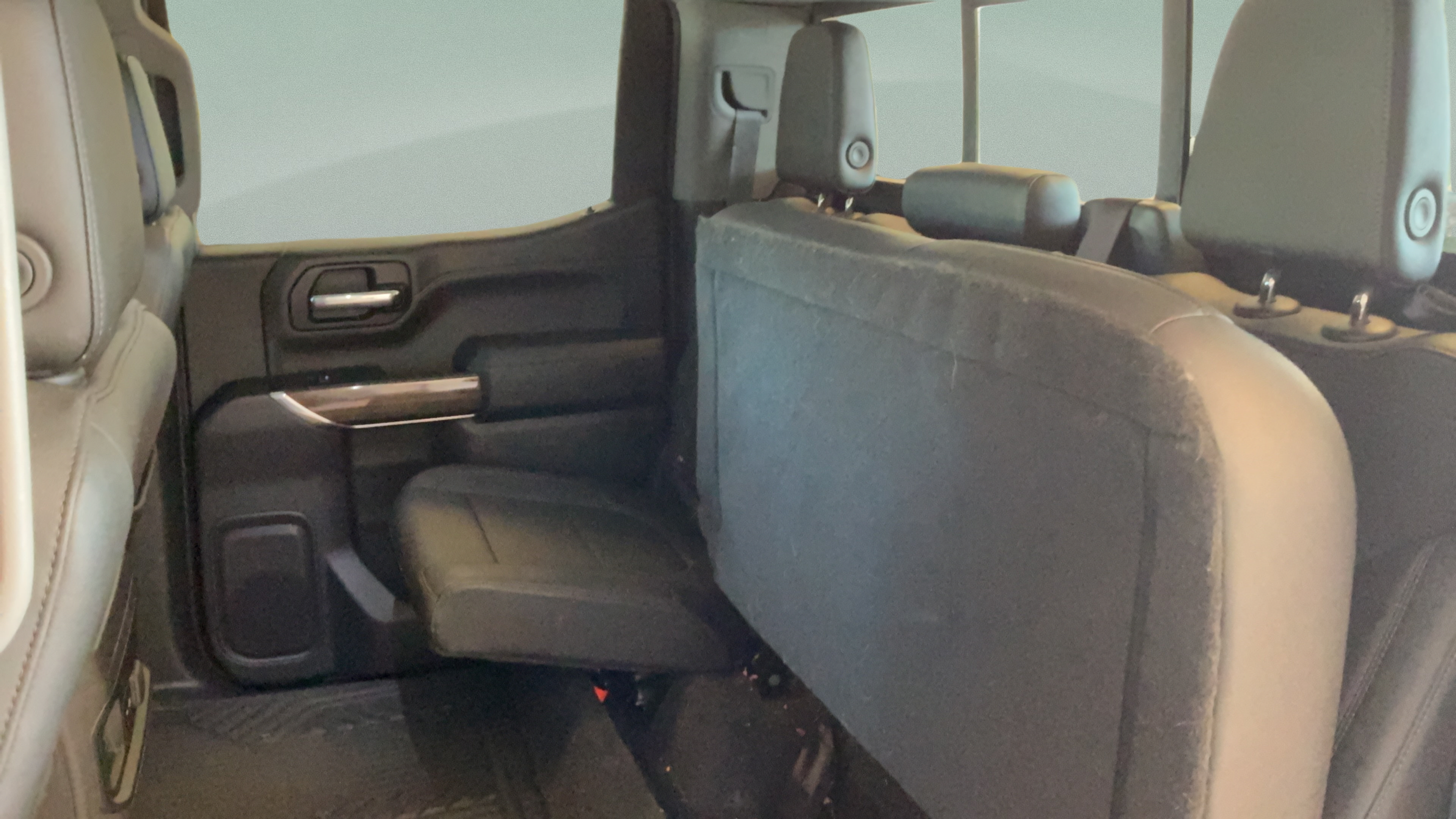 Used 2022 Chevrolet Silverado 1500 LT Trail Boss w/ Convenience Package II AWD/4WD image 28