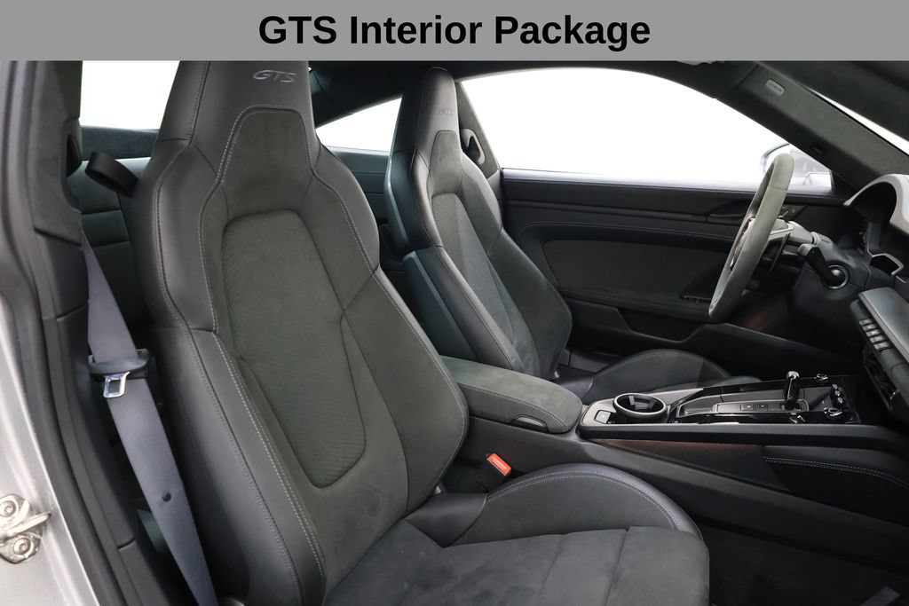 Used 2025 Porsche 911 Carrera GTS RWD image 11