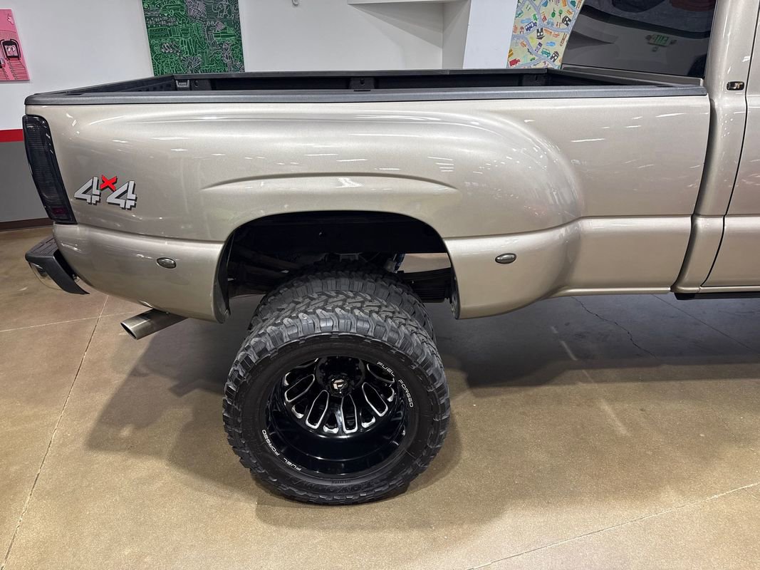 Used 2002 Chevrolet Silverado 3500 LT w/ Off-Road Skid Plate Pkg image 42