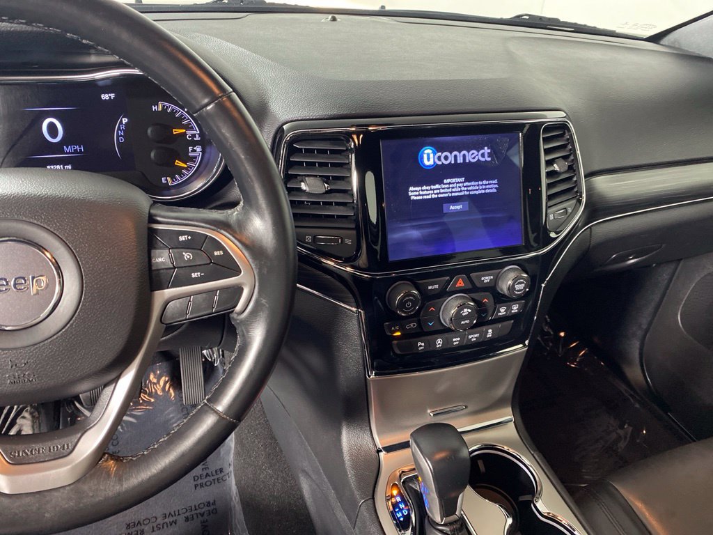 Used 2019 Jeep Grand Cherokee Limited AWD/4WD image 15