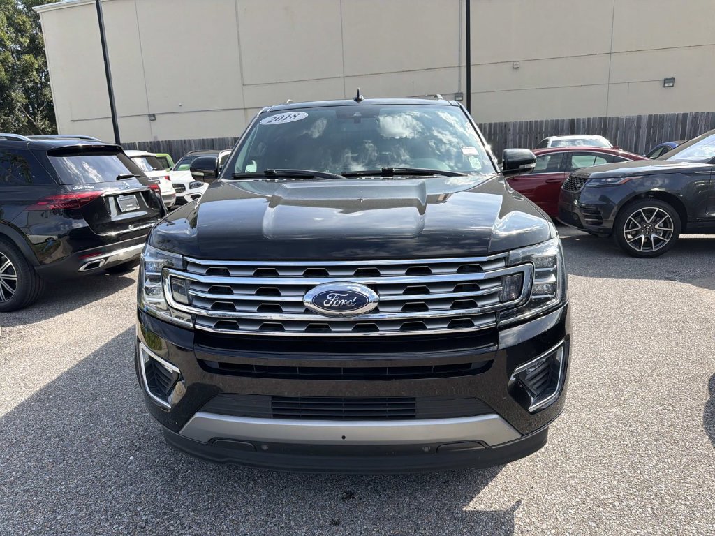 Used 2018 Ford Expedition Limited w/ Equipment Group 302A RWD image 2