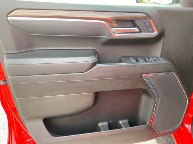 Certified 2025 Chevrolet Silverado 1500 LT AWD/4WD image 17