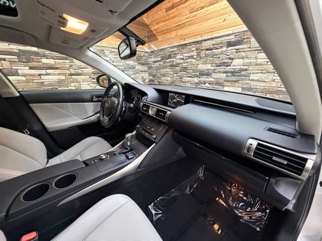 Used 2016 Lexus IS 300 AWD w/ Navigation System Package image 15