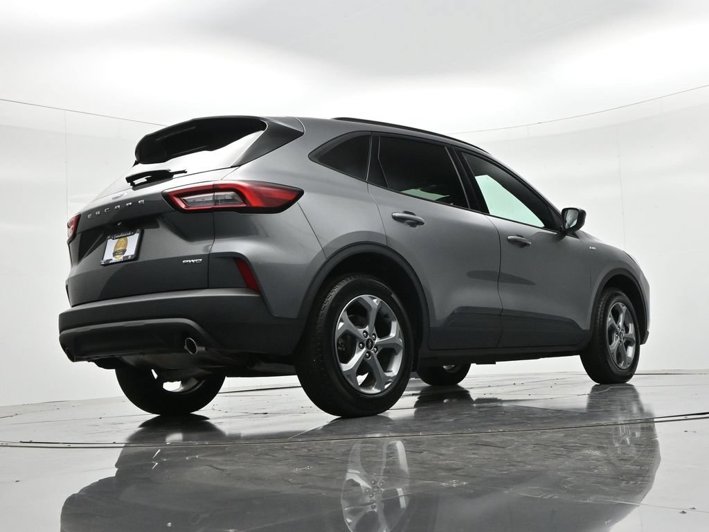 Certified 2025 Ford Escape ST-Line AWD/4WD image 22