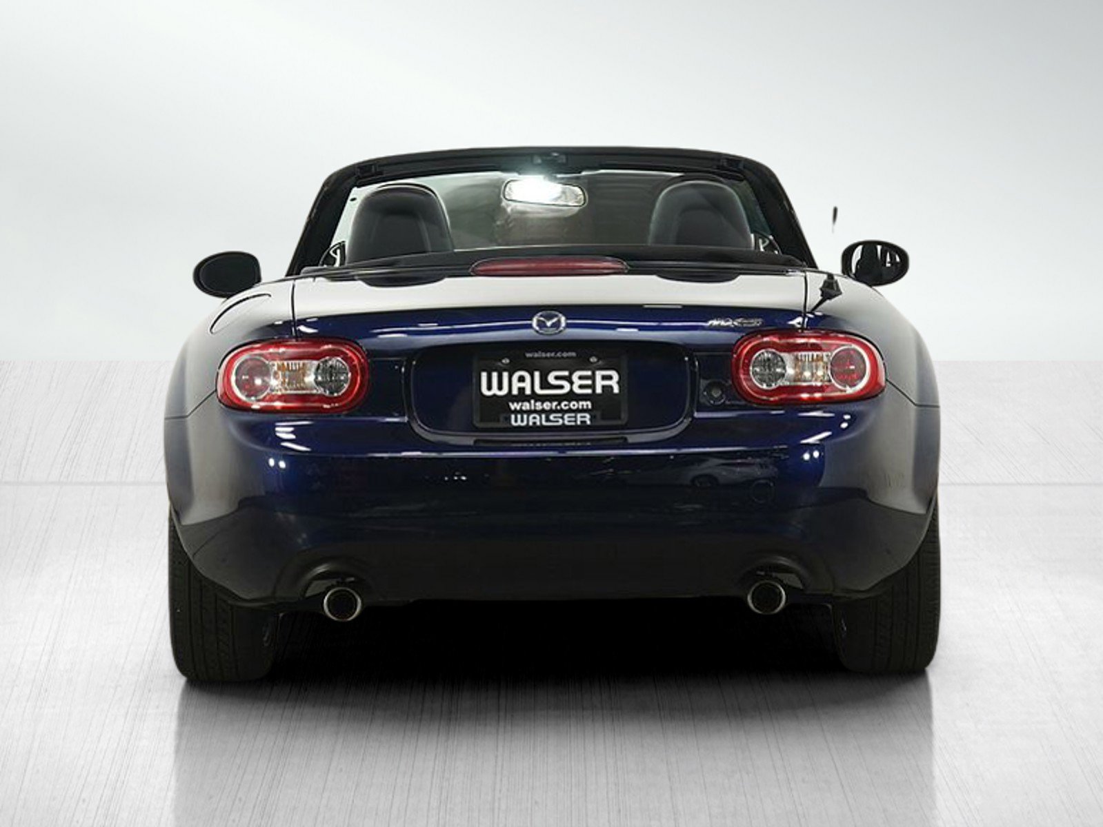 Used 2010 MAZDA MX-5 Miata Sport RWD image 5