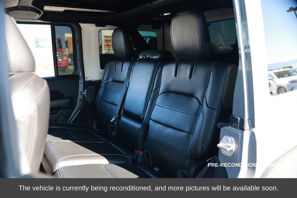 Used 2023 Jeep Wrangler Unlimited Sahara w/ Cold Weather Group image 12