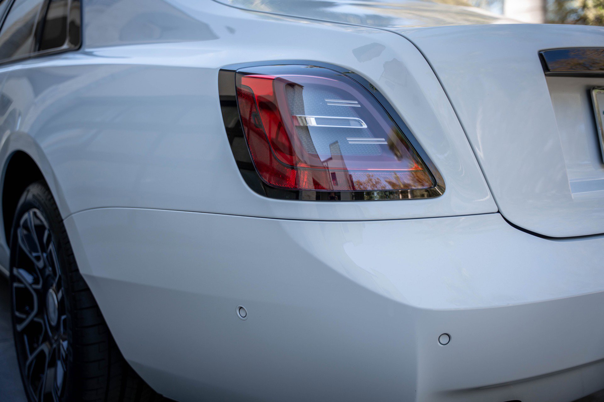 Used 2022 Rolls-Royce Ghost Black Badge image 38