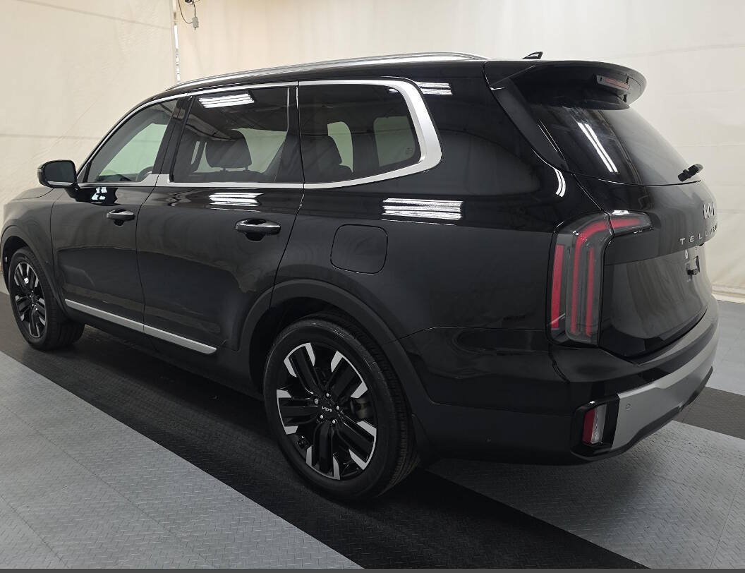 Used 2023 Kia Telluride SX Prestige X-Line AWD/4WD image 5