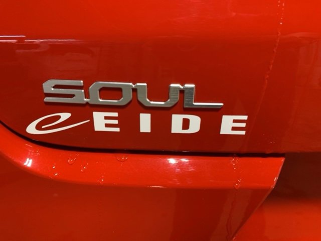 Used 2025 Kia Soul LX w/ LX Technology Package image 29