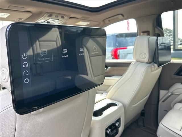New 2026 GMC Yukon Denali w/ Denali Reserve Package AWD/4WD image 26