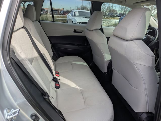 Used 2025 Toyota Corolla Cross L image 29