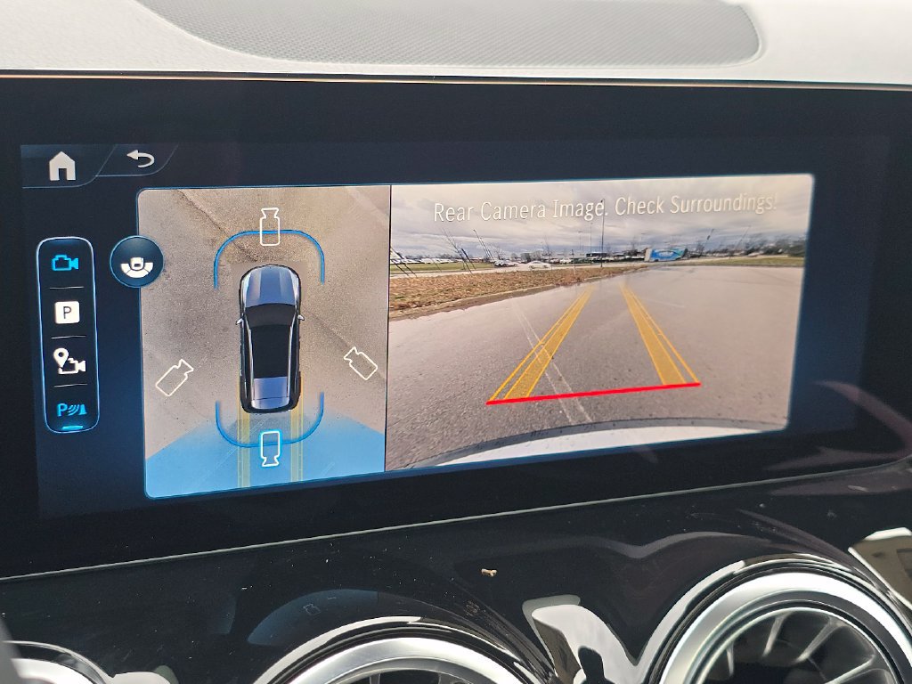 New 2026 Mercedes-Benz GLB 250 4MATIC image 32