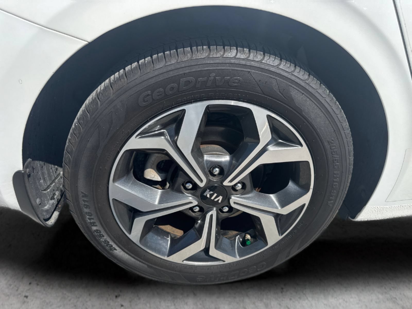 Used 2021 Kia Forte LXS FWD image 37