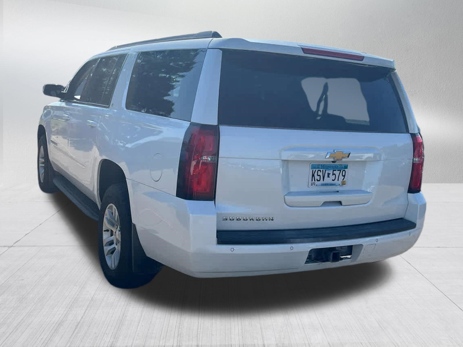 Used 2018 Chevrolet Suburban LT w/ Max Trailering Package AWD/4WD image 9