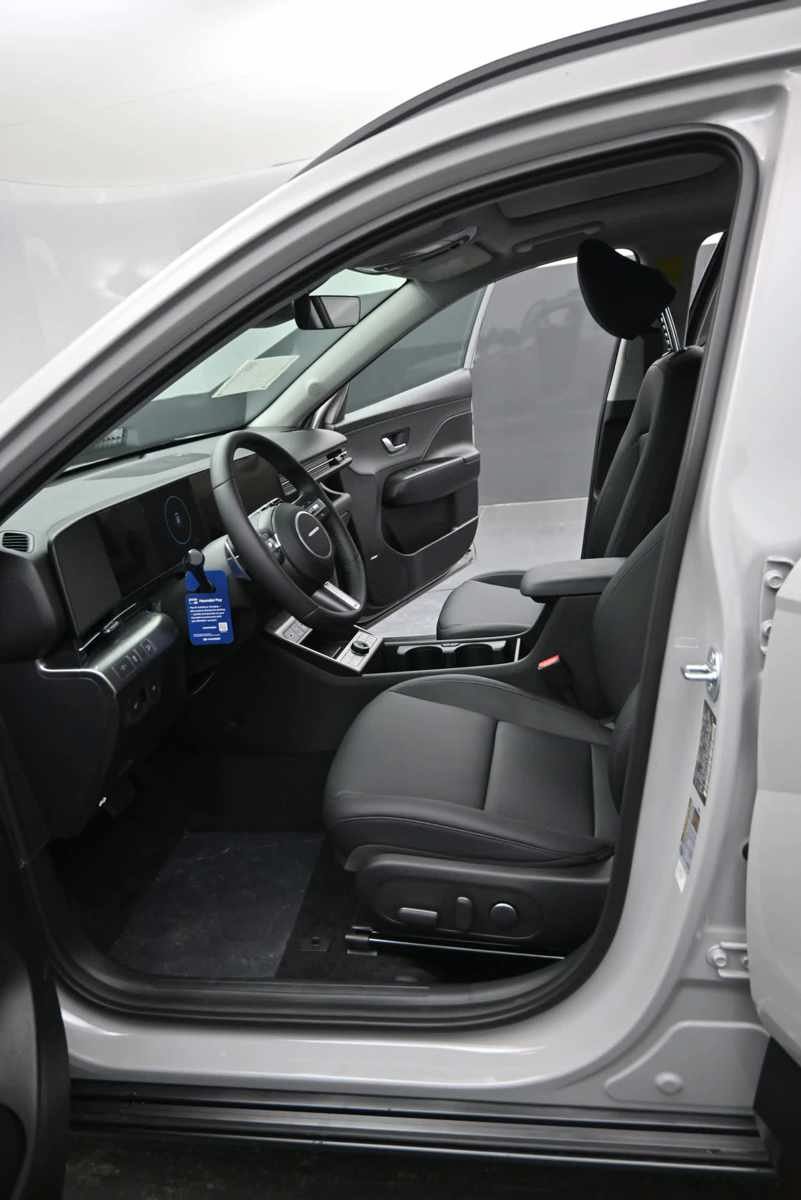 New 2026 Hyundai Kona Limited AWD/4WD image 16