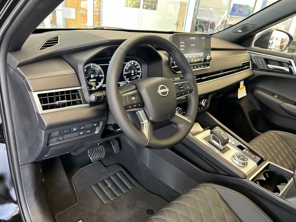 New 2026 Nissan Rogue Platinum AWD/4WD image 24
