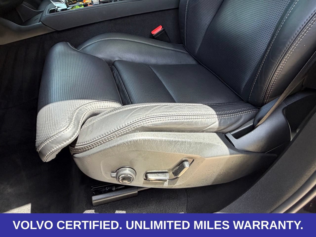 Certified 2026 Volvo XC90 B6 Ultra AWD/4WD image 29