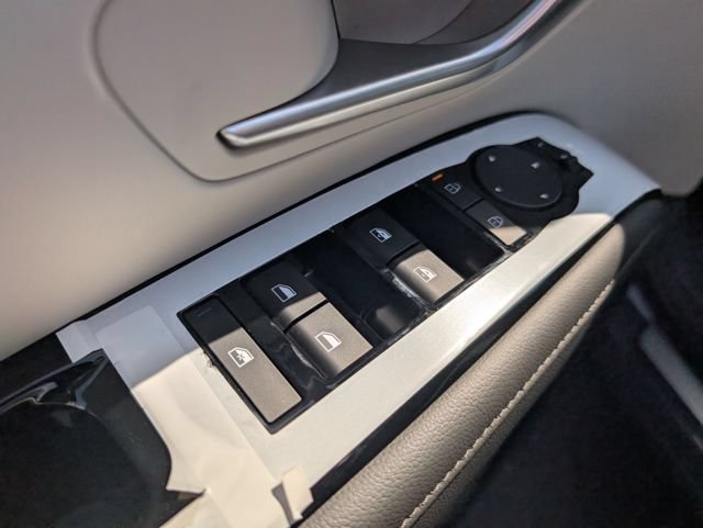 New 2026 Hyundai Tucson Limited AWD/4WD image 16