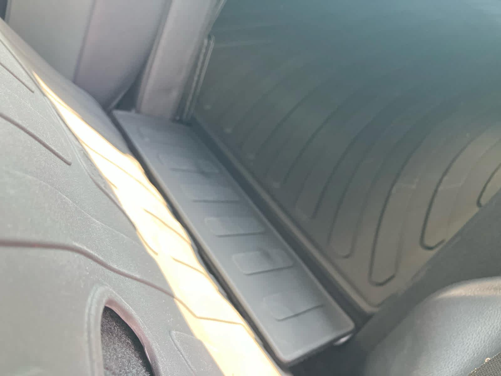 Certified 2026 Toyota Prius XLE FWD image 33