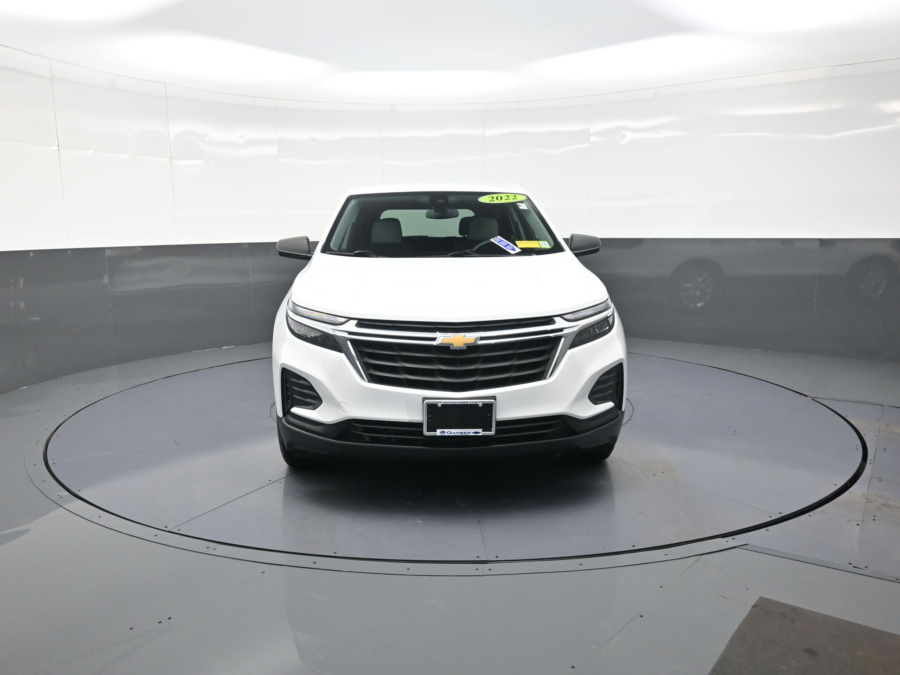 Used 2022 Chevrolet Equinox LS w/ LS Convenience Package image 8