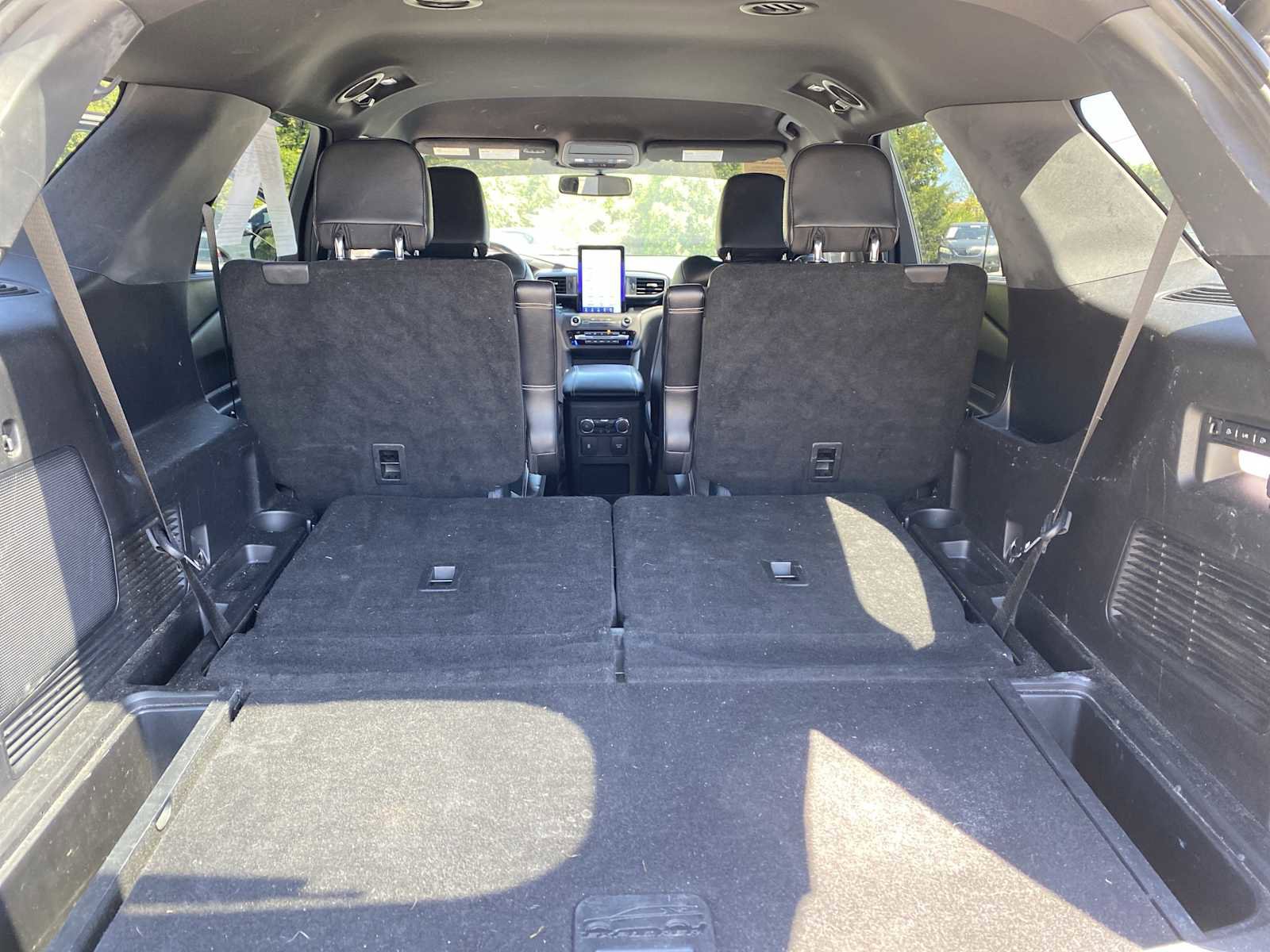 Used 2020 Ford Explorer ST w/ Premium Technology Package image 31