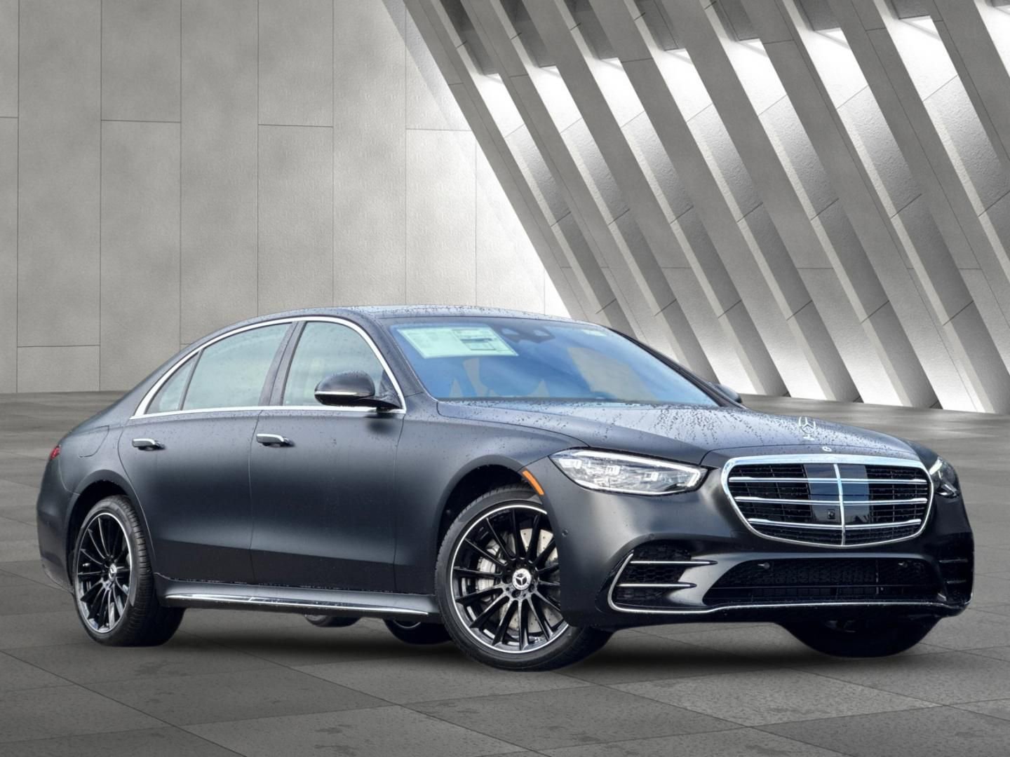 New 2026 Mercedes-Benz S 580 4MATIC Sedan image 2