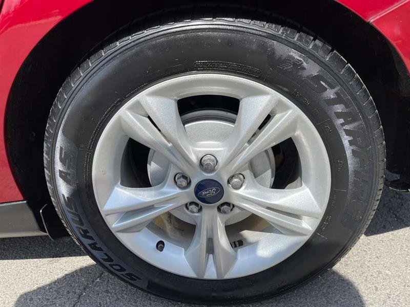 Used 2014 Ford Focus SE image 99