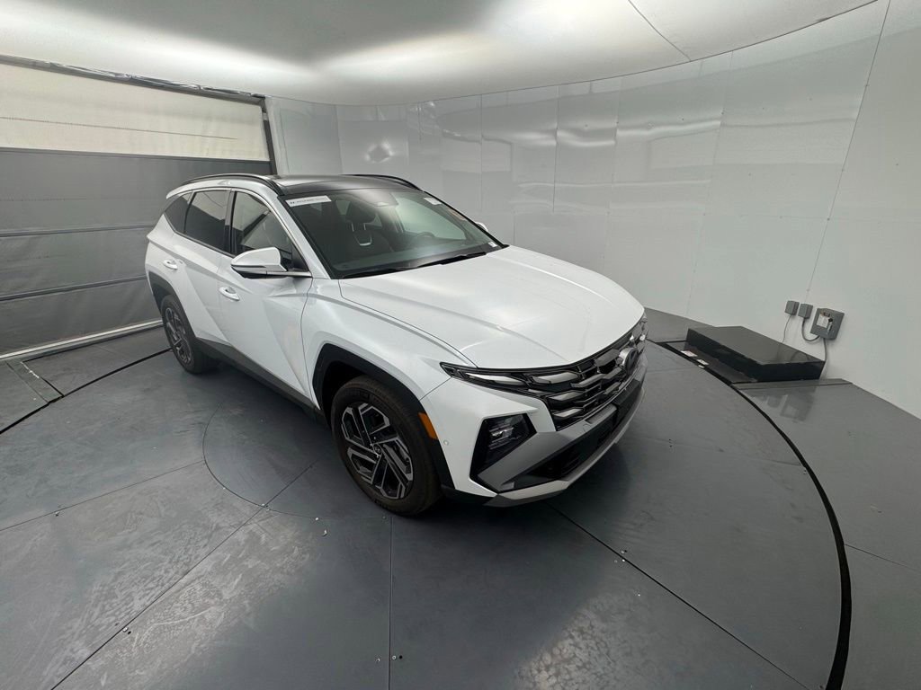 Used 2025 Hyundai Tucson Limited image 7