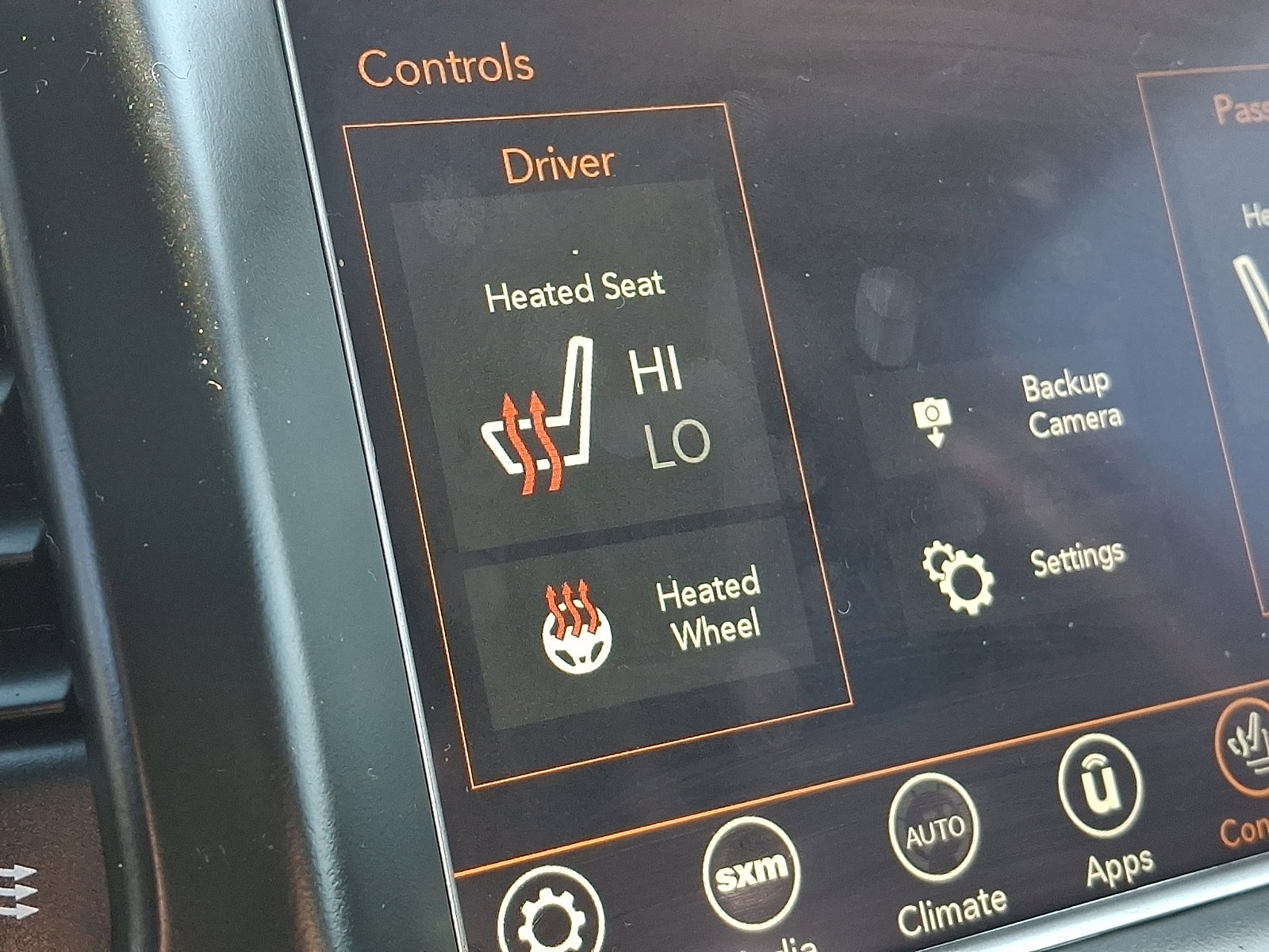 Used 2018 Jeep Grand Cherokee Limited AWD/4WD image 26