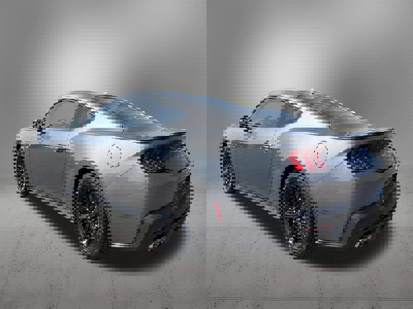 Used 2024 Ford Mustang GT image 3