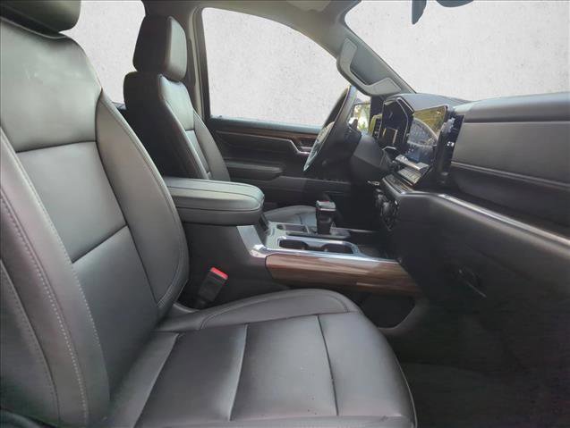 Used 2024 Chevrolet Silverado 1500 LT w/ Leather Package image 23