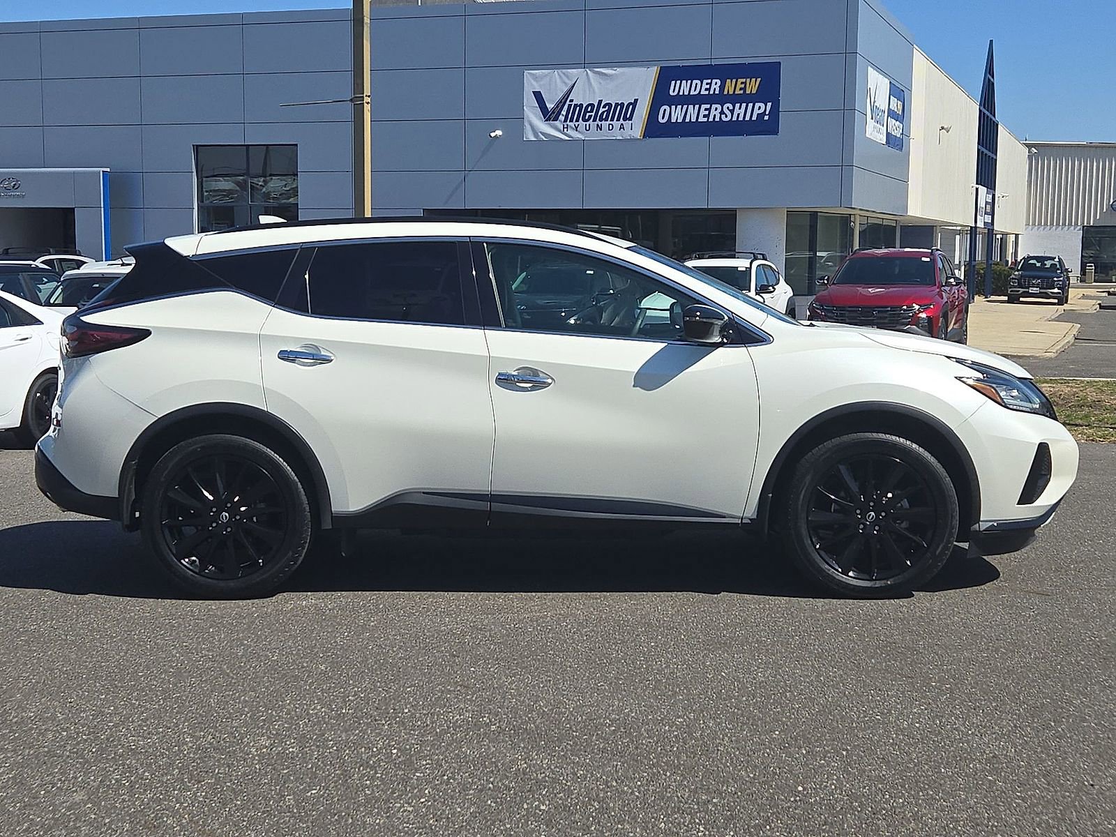 Used 2023 Nissan Murano SV w/ SV Midnight Edition Package AWD/4WD image 32