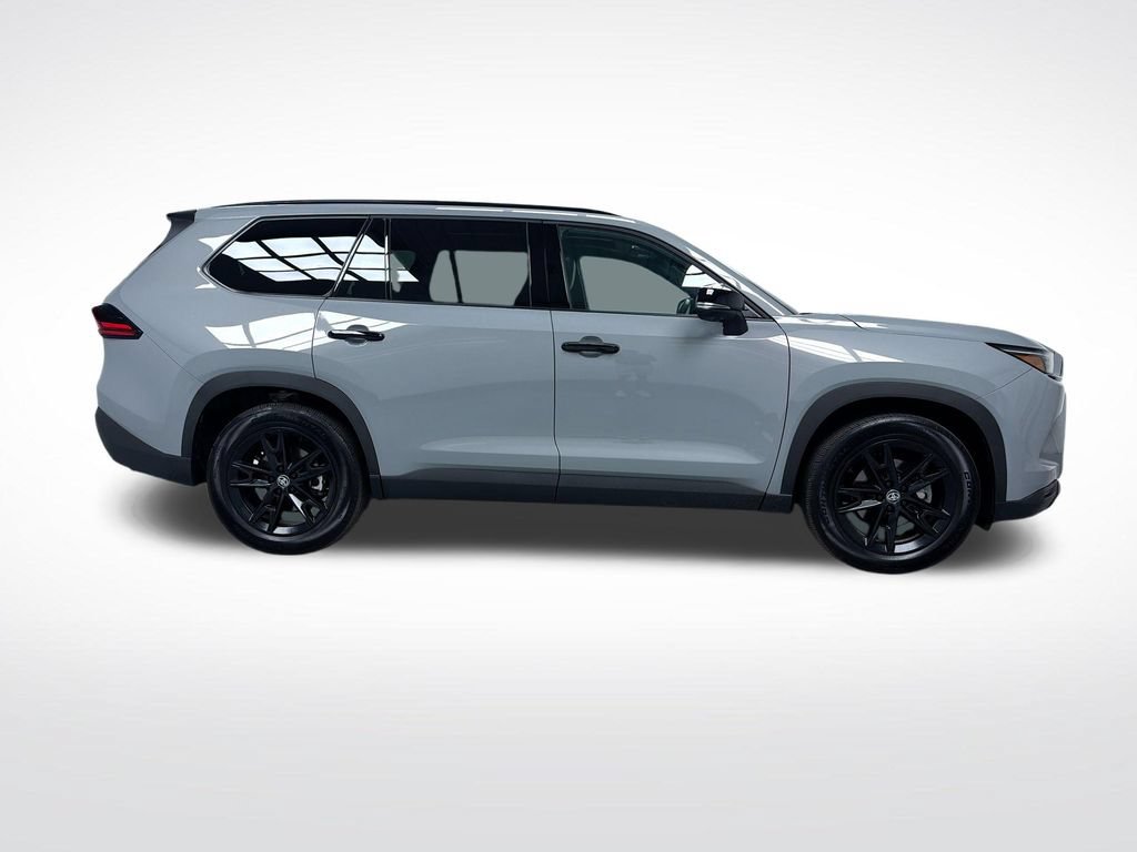 Certified 2025 Toyota Grand Highlander AWD Hybrid image 2