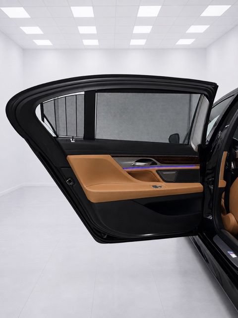 Used 2022 BMW 750i xDrive w/ Executive Package AWD/4WD image 86