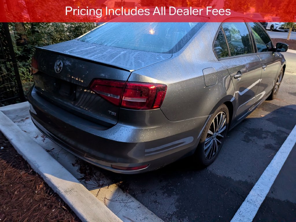Used 2015 Volkswagen Jetta Sport FWD image 6
