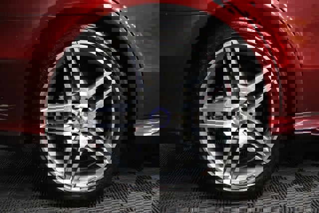 Used 2015 Mercedes-Benz E 350 4MATIC w/ Parking Assist Package image 5