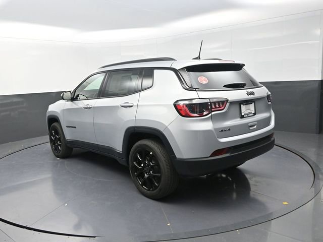 New 2026 Jeep Compass Latitude image 8