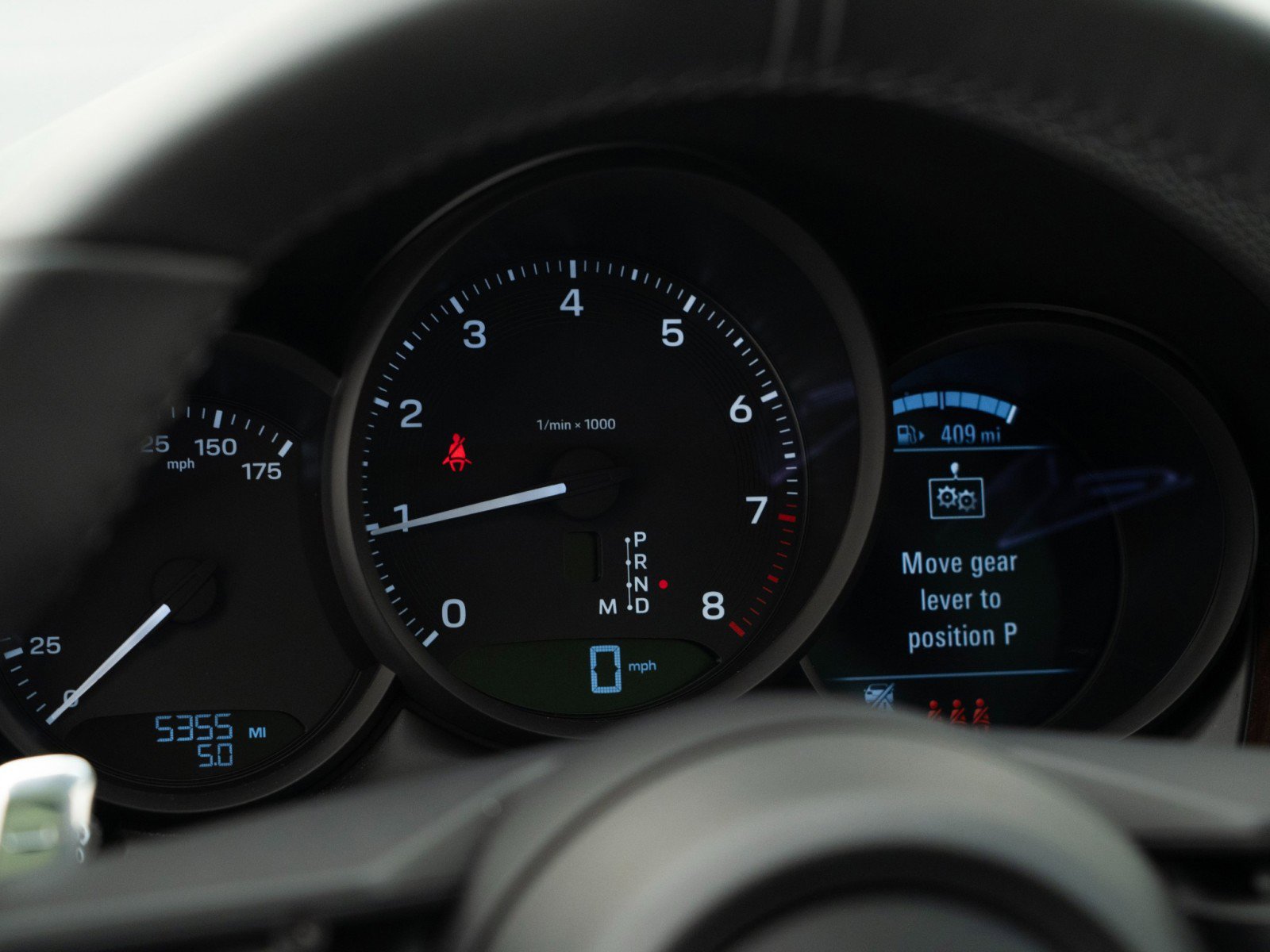Certified 2025 Porsche Macan image 23