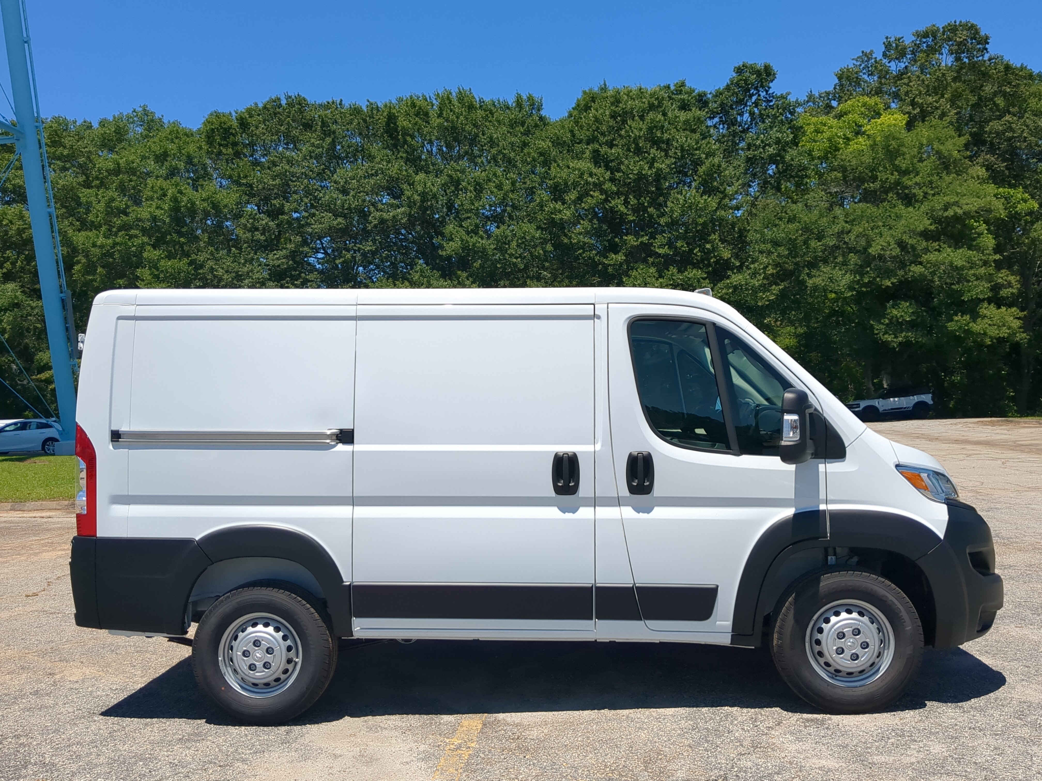 New 2026 RAM ProMaster 1500 w/ Storage Group FWD video 2