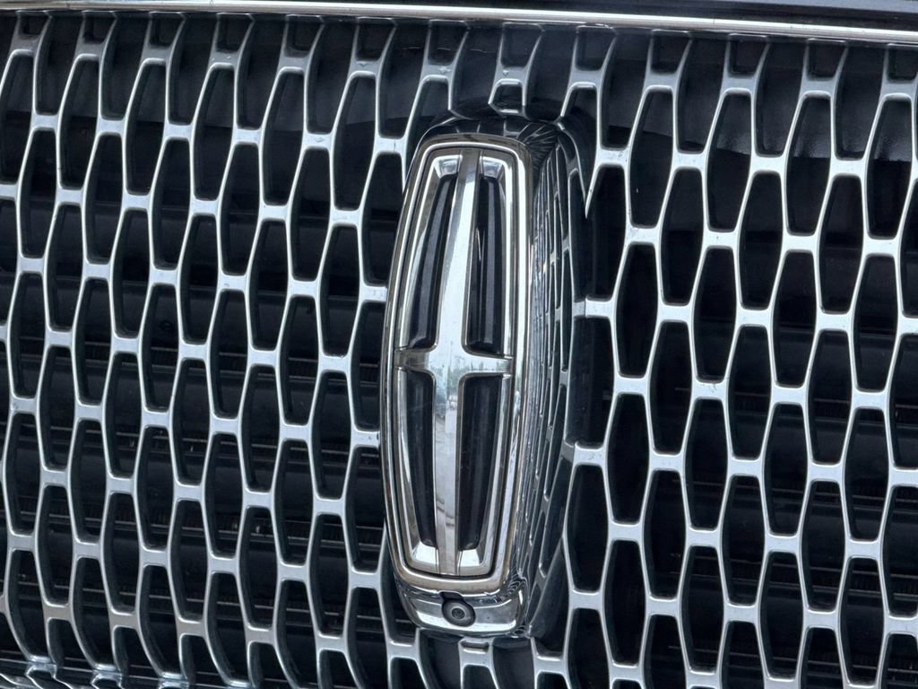 Certified 2020 Lincoln Navigator Reserve w/ Luxury Package AWD/4WD image 10