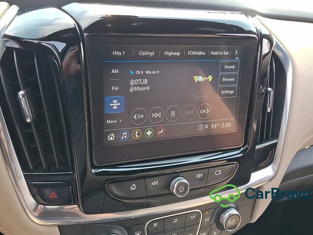 Certified 2023 Chevrolet Traverse LT FWD image 18