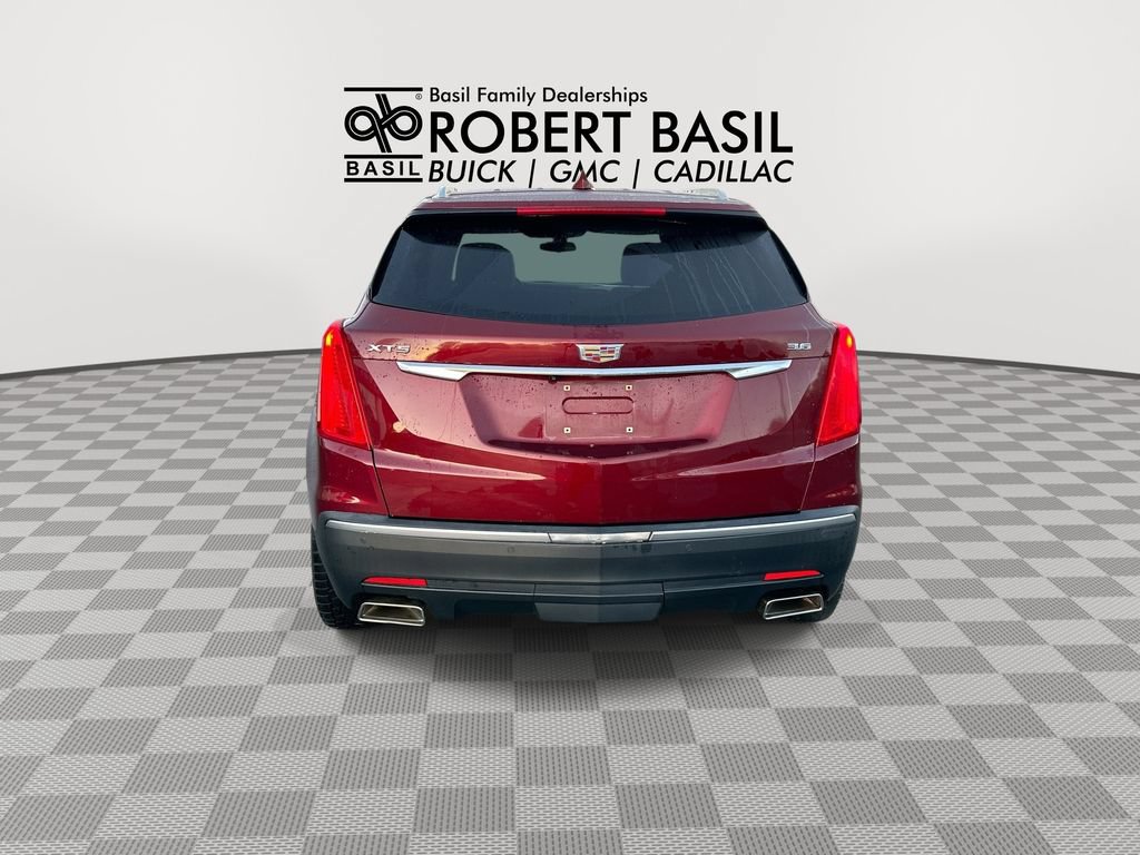 Used 2017 Cadillac XT5 FWD image 7