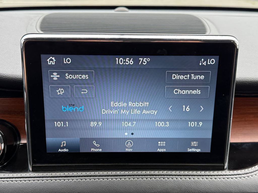 Used 2022 Lincoln Corsair Reserve w/ Equipment Group 201A AWD/4WD image 14