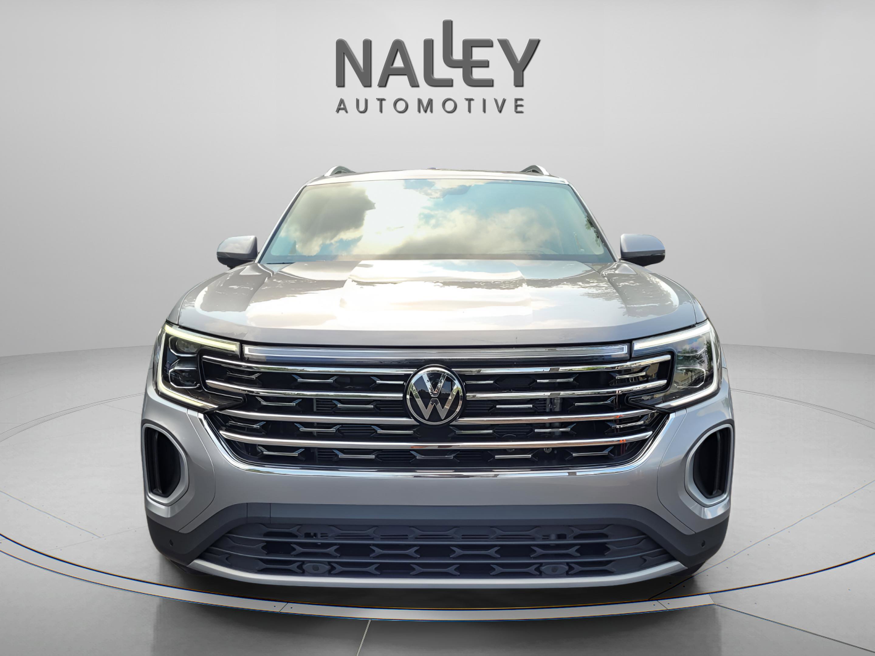 New 2026 Volkswagen Atlas SEL image 8