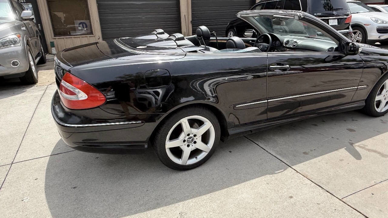 Used 2005 Mercedes-Benz CLK 500 Cabriolet image 17