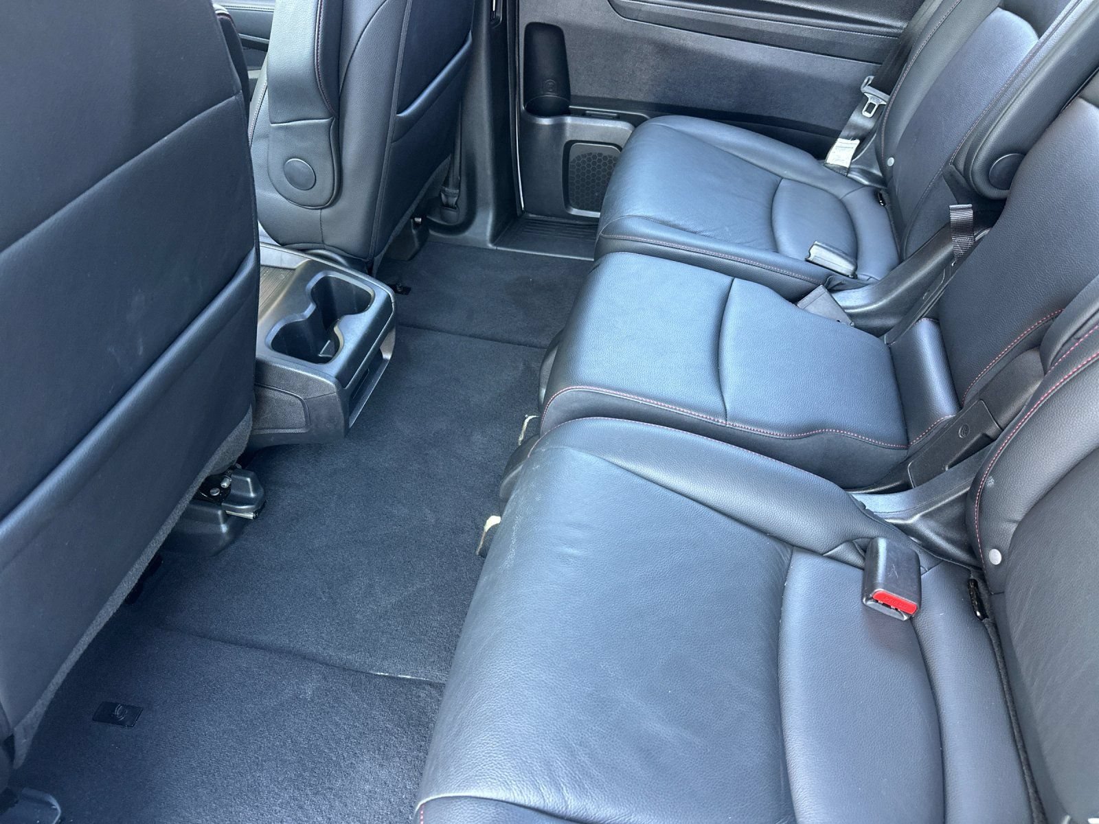 Used 2025 Honda Odyssey Sport-L image 12