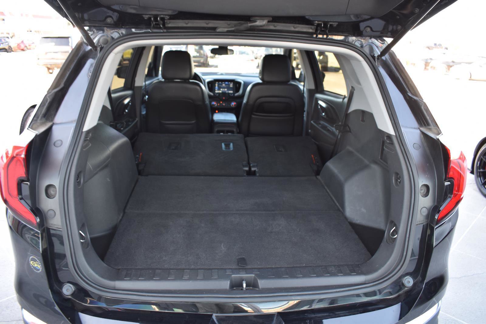 Used 2020 GMC Terrain SLT image 46