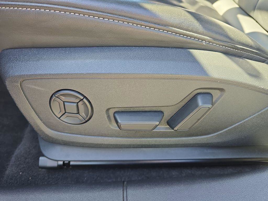 Used 2024 Audi A3 2.0T Premium FWD image 9
